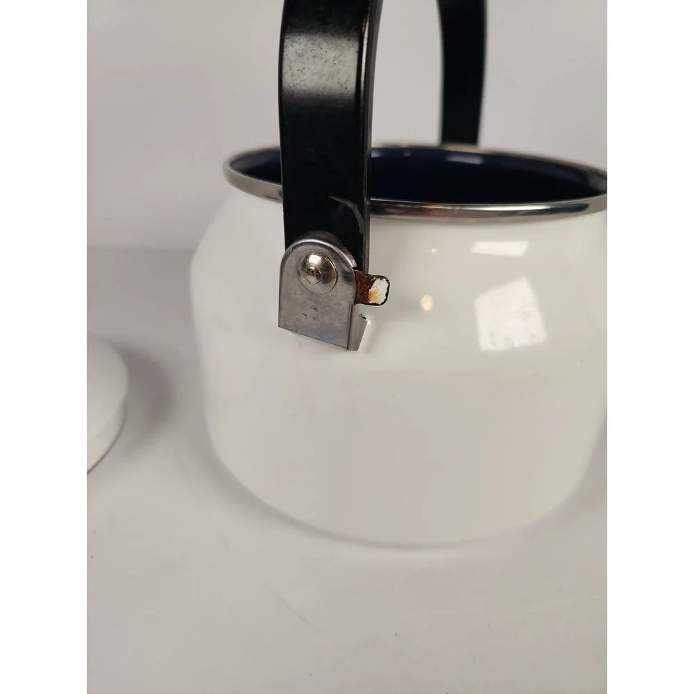 Vintage Siam Fuji Ware White Enamelware Tea Kettle 2 Qt Thailand Blue Interior